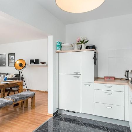 Große, moderne Wohnung im Grünen nahe Frankfurt Dreieich Exterior foto