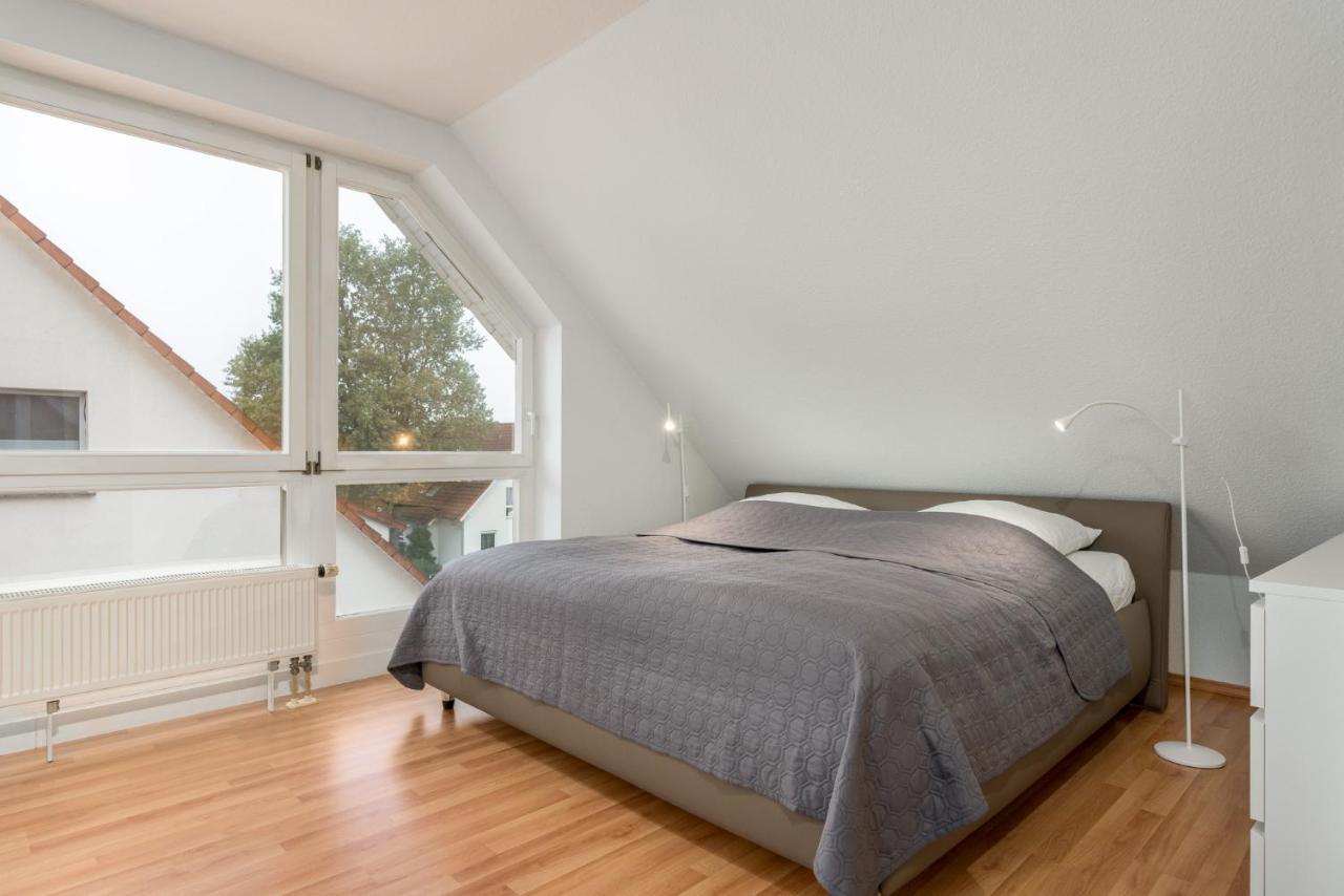 Große, moderne Wohnung im Grünen nahe Frankfurt Dreieich Exterior foto